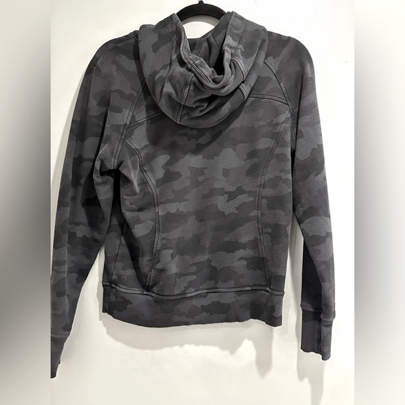 Lululemon scuba hoodie sz 4 only worn a few times - Picture 2 of 5